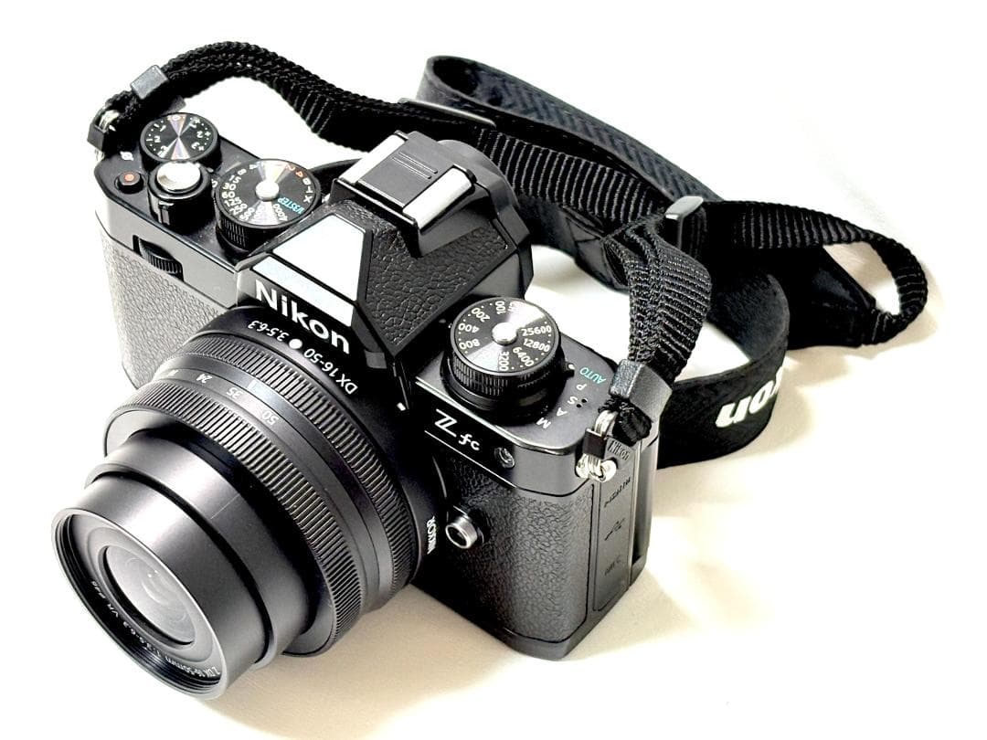 【ほぼ新品】 Nikon Z fc シャッター数 約311回　動作良好・返品保証