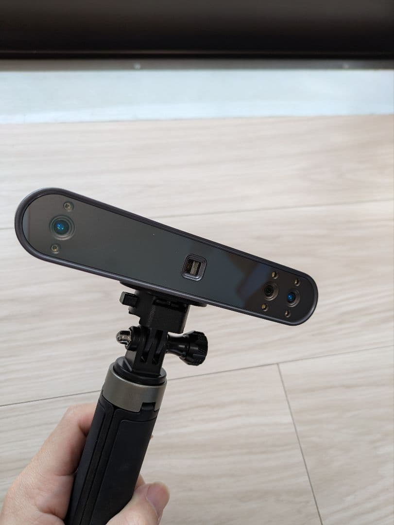 REVOPOINT POP3 3Dスキャナー