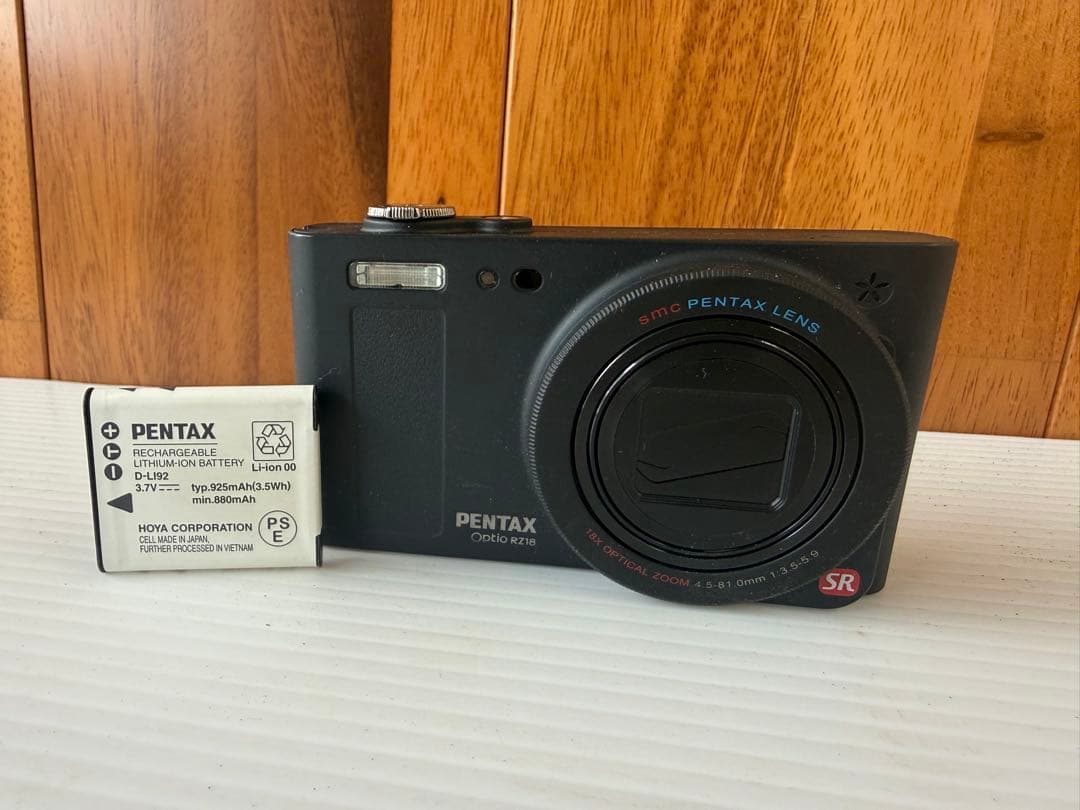 PENTAX OptioブラックRZ18デジカメ(a42)