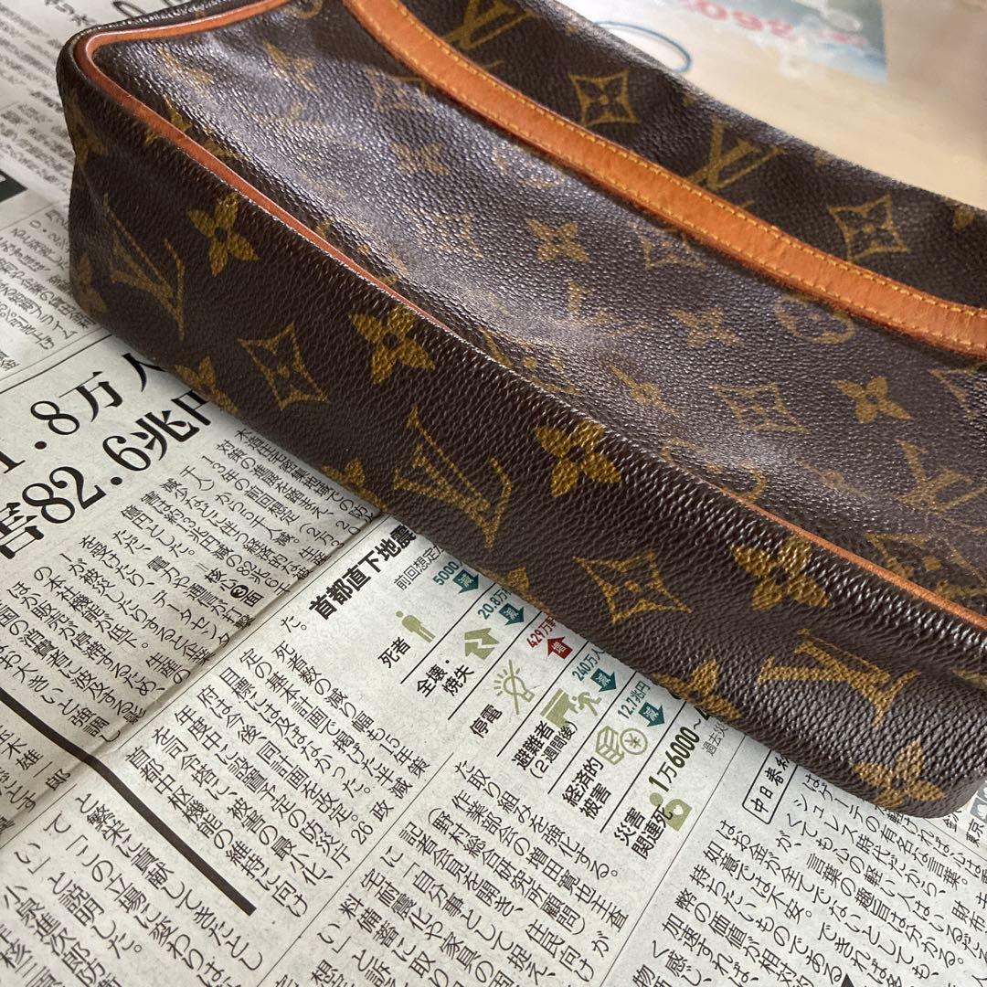 ルイヴィトン　モノグラム　ハンドバッグ　クラッチバッグ