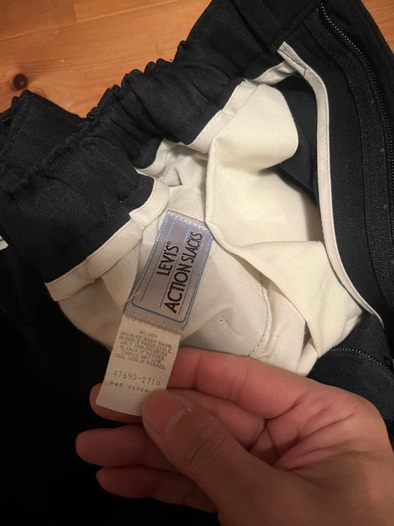 Levi's Action Slacksネイビーeasy リメイクロケットタロン