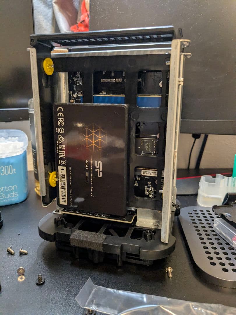 SZbox NAS向けミニpc N150 HDD2枚搭載可　省電力　静音