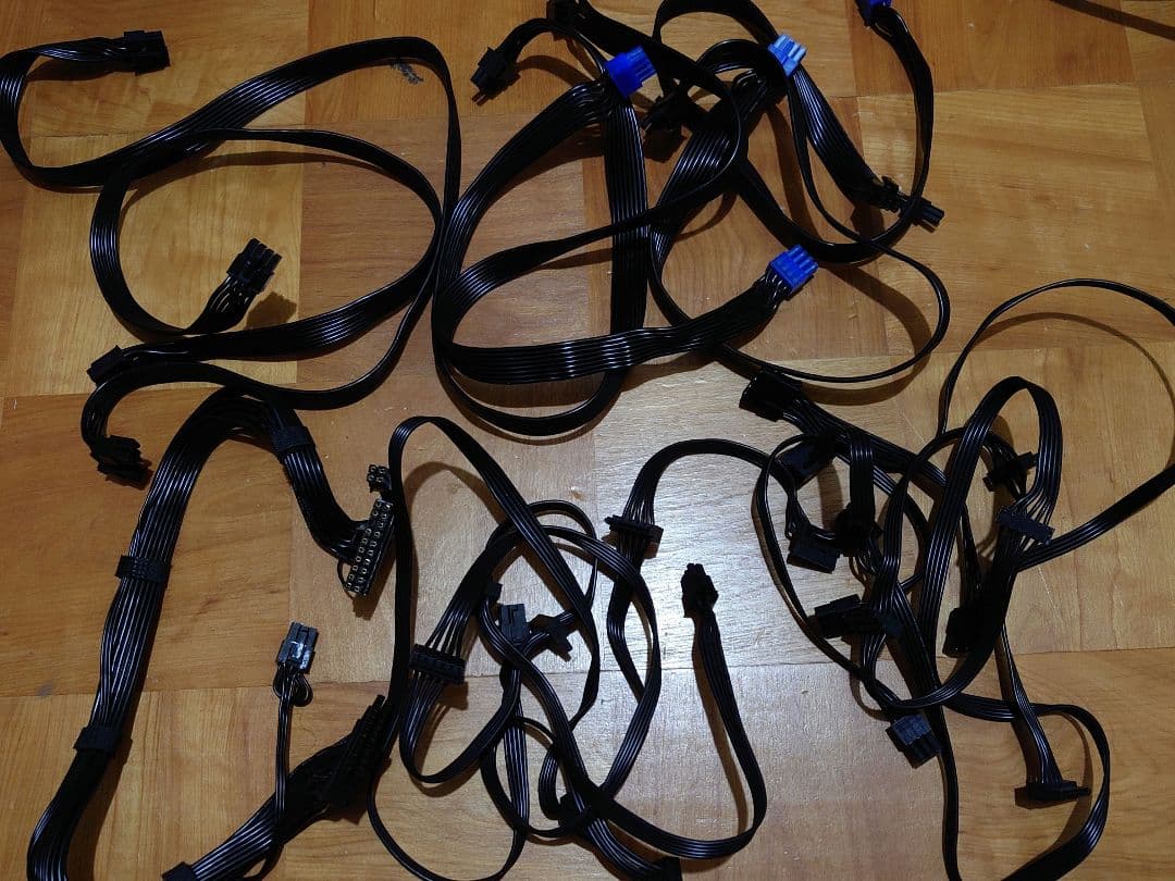 Silver Stone 1500w電源 80plus Titanium