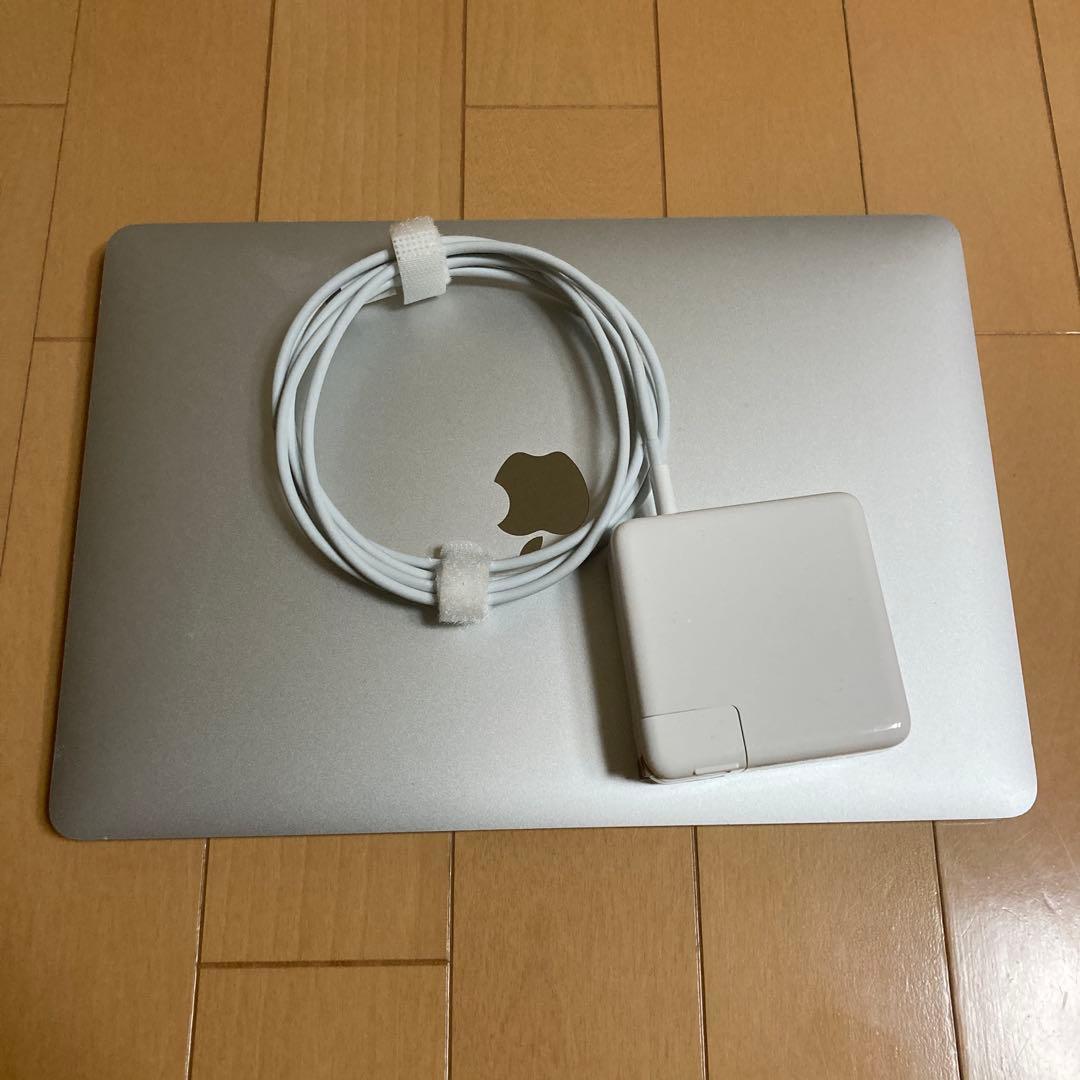 MacBook本体 MacBook Air (Retina, 13-inch, 2020)