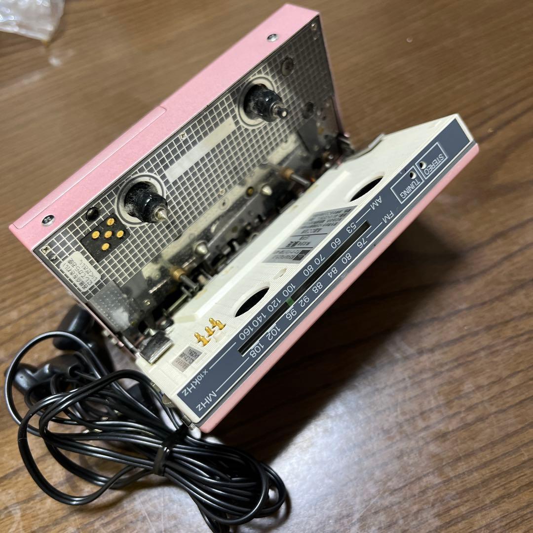 TOSHIBA Walky KT-AS10カセットプレーヤー　ジャンク