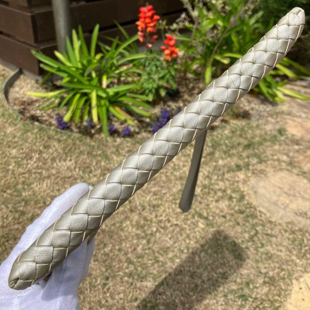 ☆美品☆BOTTEGA VENETA クラッチバッグ イントレチャート シルバー