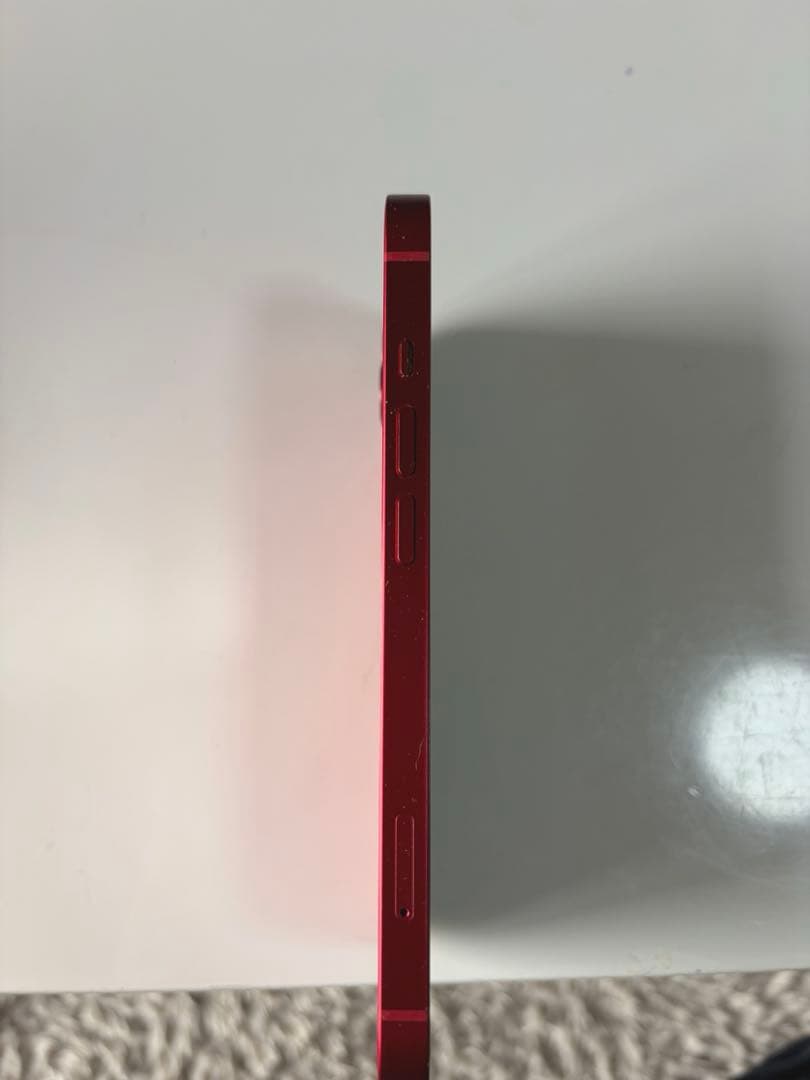 iPhone13 レッド128GB