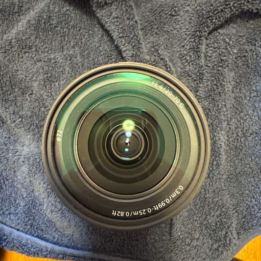Sony α7ⅳ 20-70F4付き