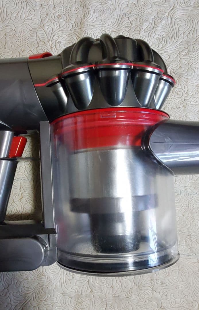 ダイソン掃除機V8