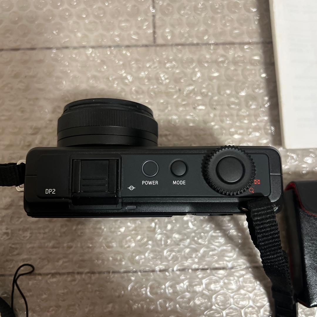デジカメ　SIGMA DP2 Merrill