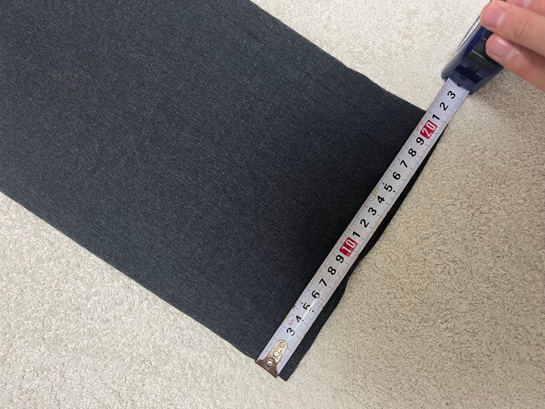 マーガレットハウエル チャコールグレー スラックス