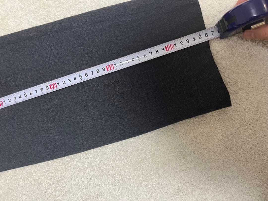 マーガレットハウエル チャコールグレー スラックス