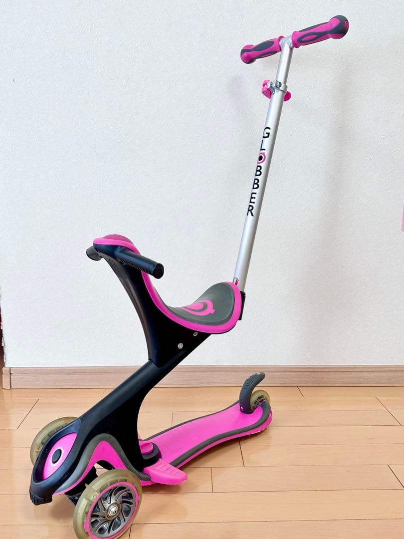 GLOBBER グロッバー　キックスクーター　キックボード　ピンク