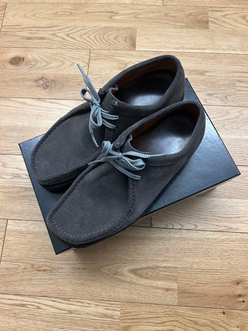 ま*つ様 パドモアアンドバーンズ グレー スエード