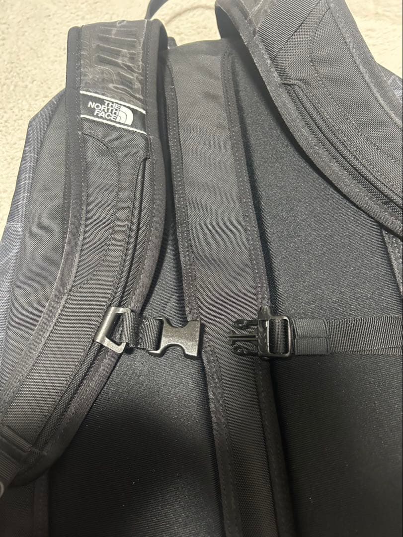 22AW supreme 【ザ・ノースフェイス 】リュック ブラックドラゴン