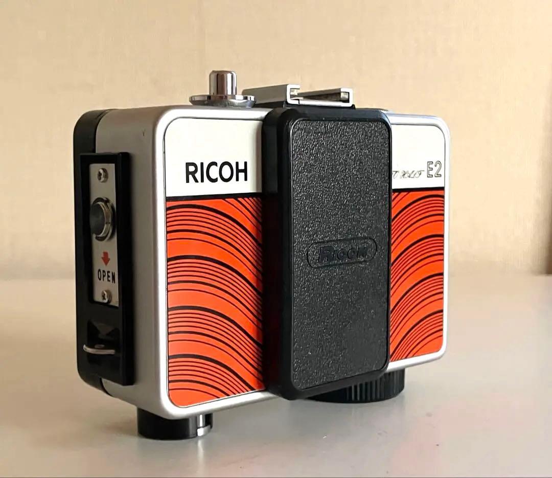 RICOH AUTO HALF E2 オートハーフ希少色　ラインレッド　美品
