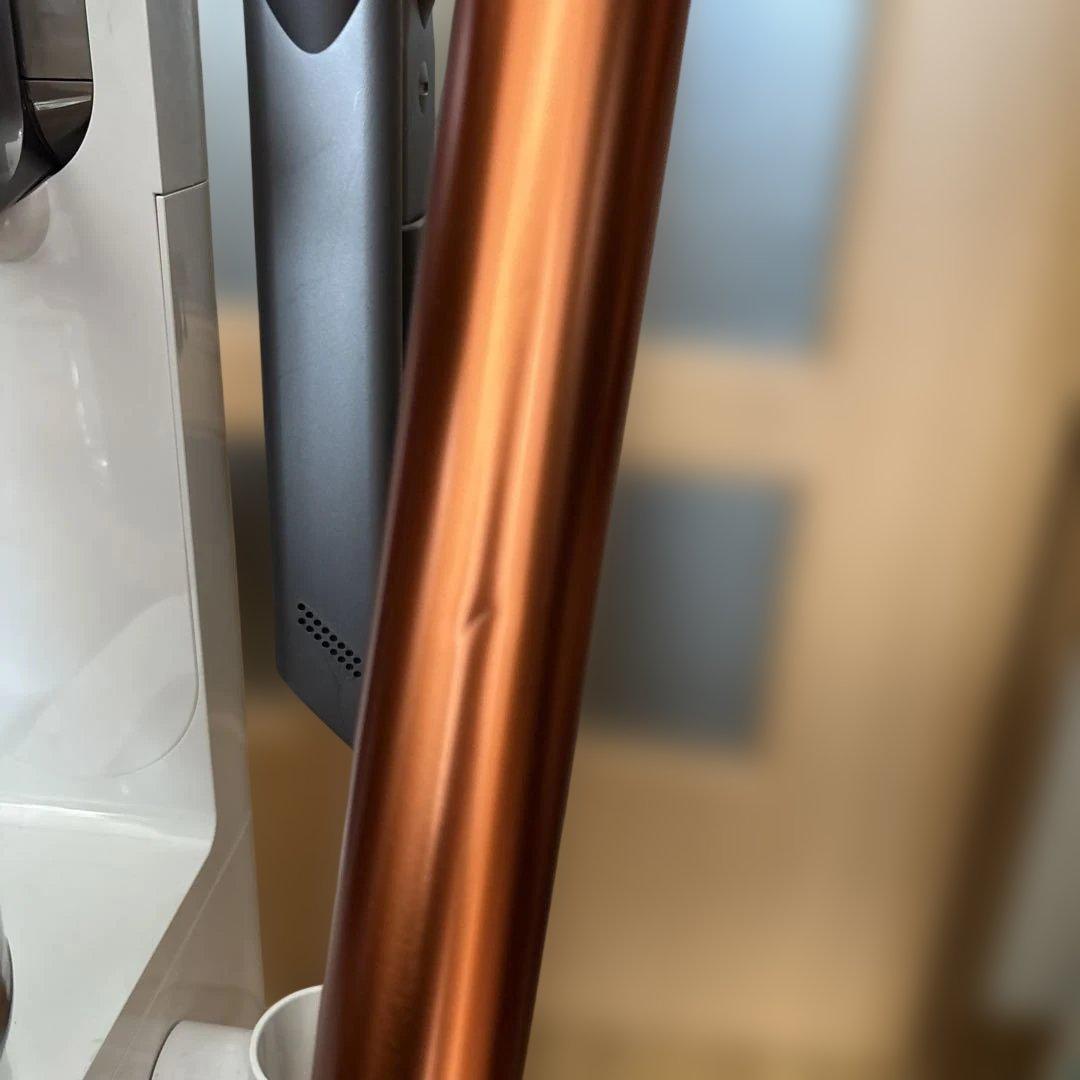 Dyson cyclone v10 fluffy フロアドック付き