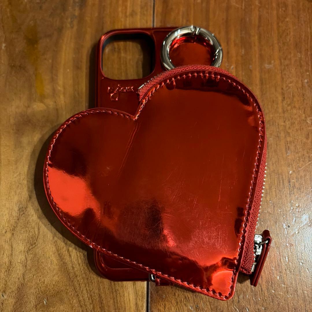 美品！ajew エジュー　スマホケース　red iPhone14、16e共通対応