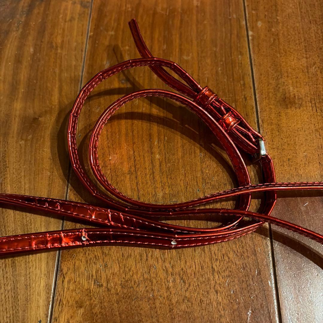 美品！ajew エジュー　スマホケース　red iPhone14、16e共通対応