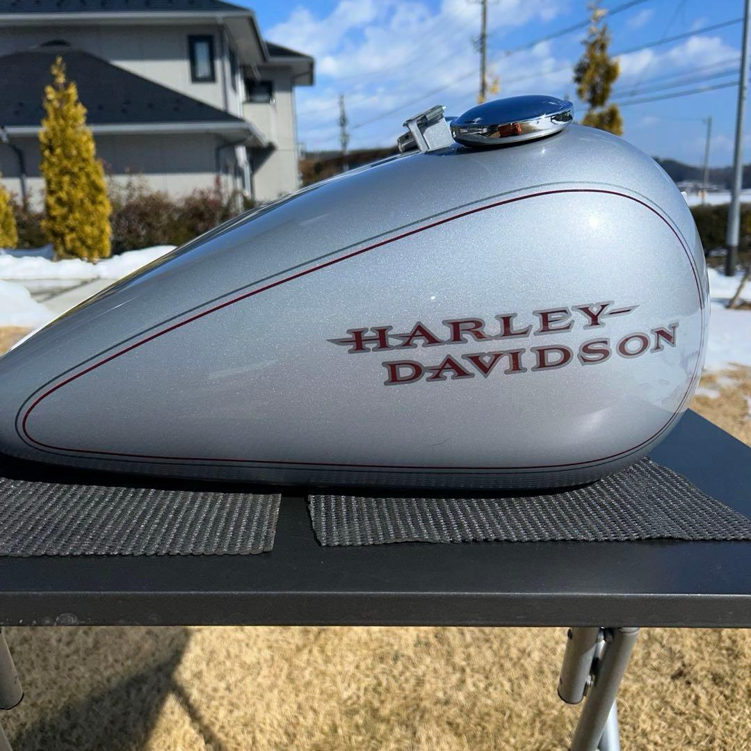 HARLEY DAVIDSON 2001 FXDL ローライダー　ガソリンタンク