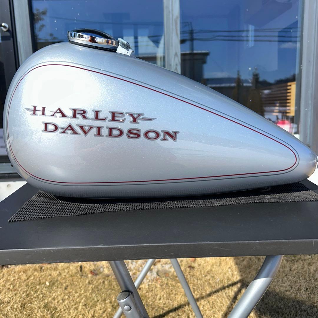 HARLEY DAVIDSON 2001 FXDL ローライダー　ガソリンタンク