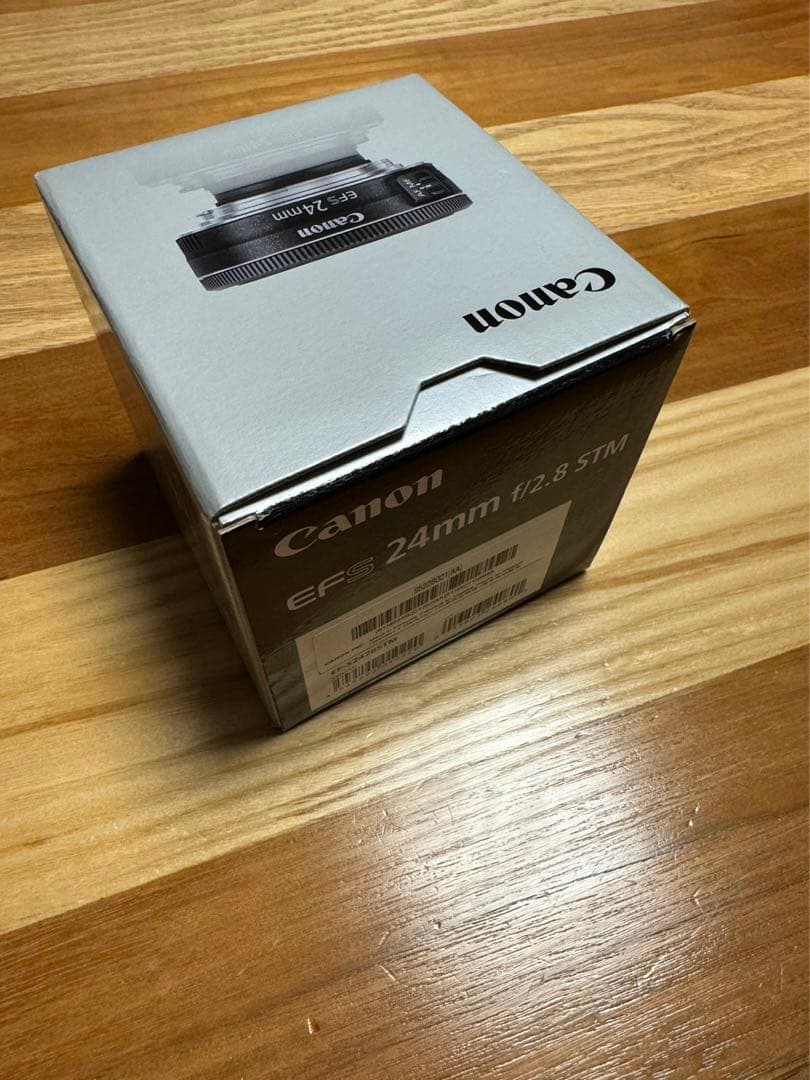 Canon カメラレンズ　EFS 24mm f/2.8 STM