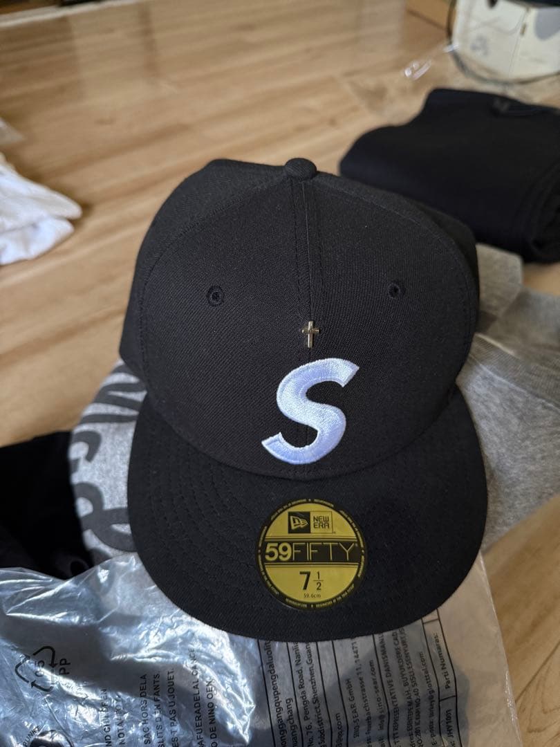 SUPREME シュプリームキャップ　59FIFTY 7 1/2 ニューエラ
