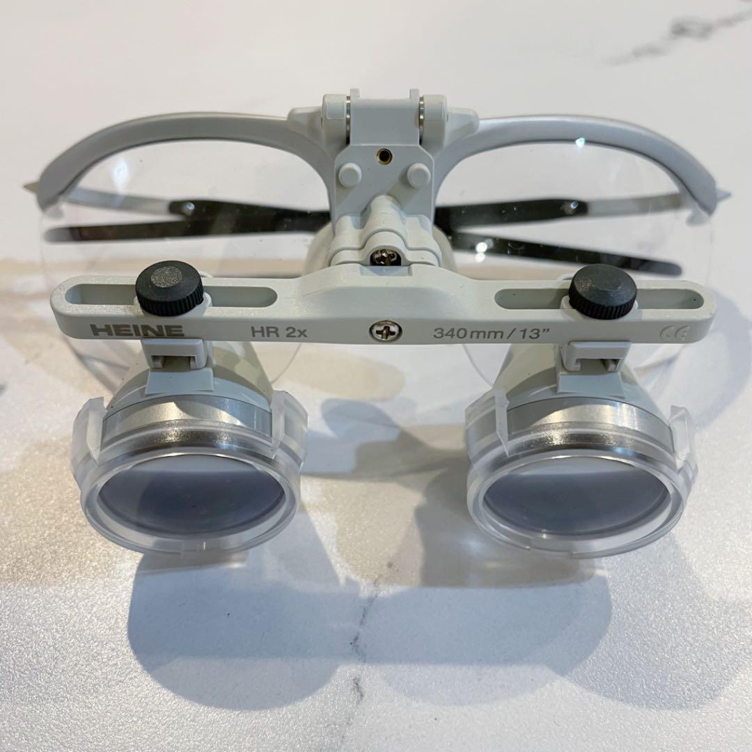 ハイネ双眼ルーペ　歯科　拡大鏡