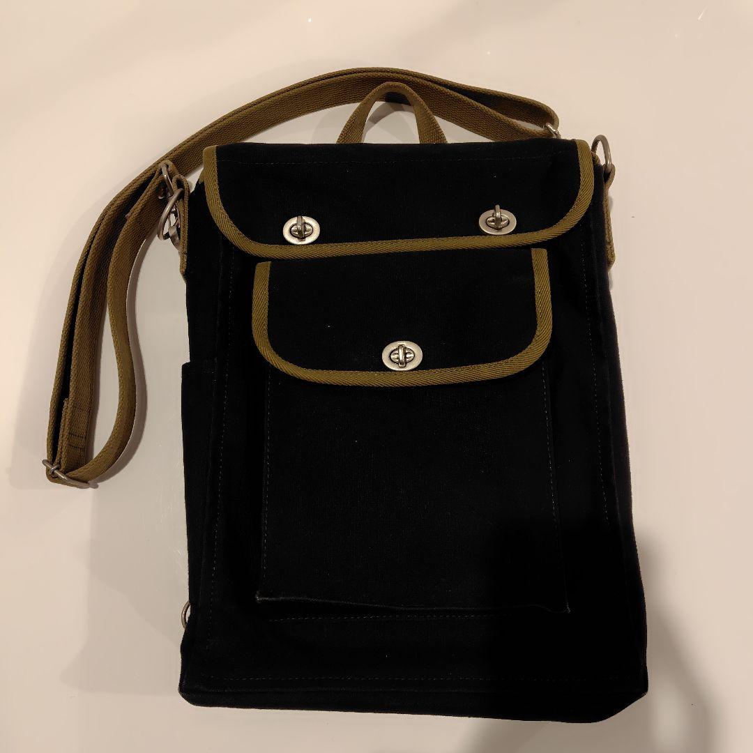 一澤信三郎帆布ショルダーバッグ　バックパック