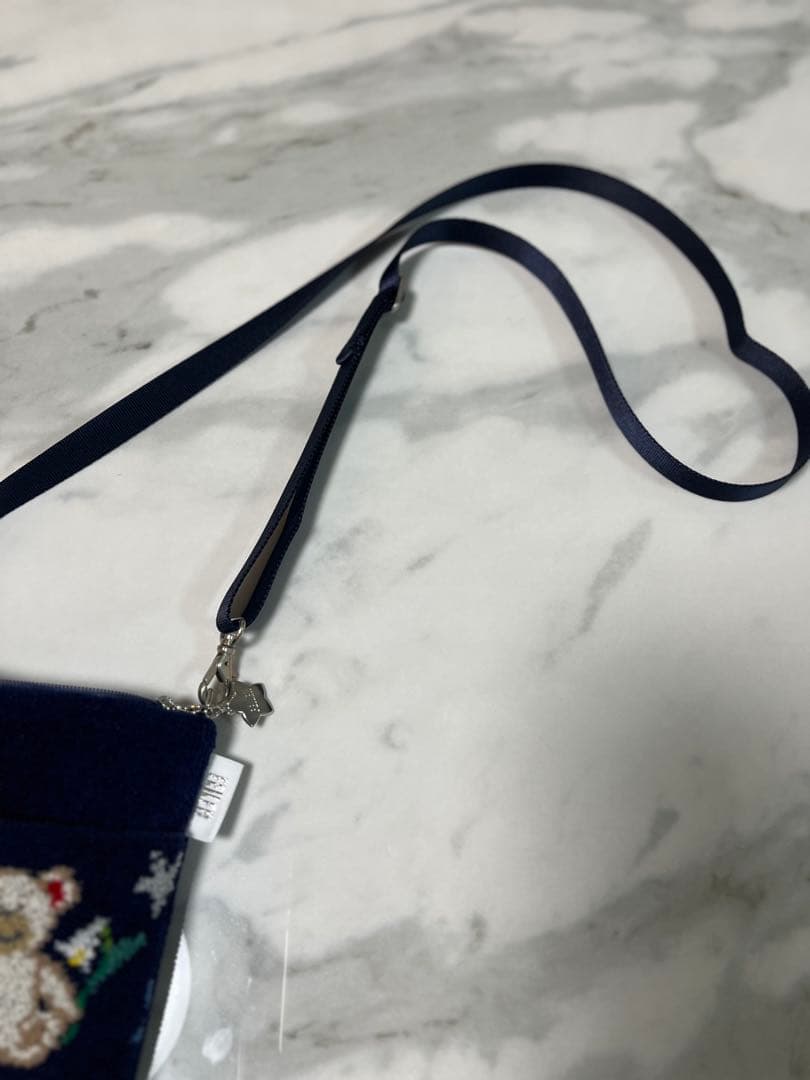 FEILER リーベアンドリリア　スマホショルダーバッグ　ネイビー