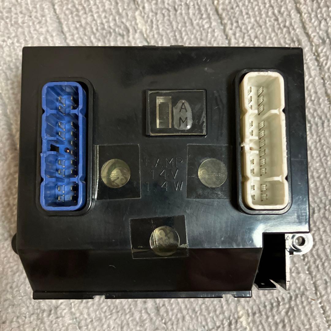 80ランクルエアコンスイッチ