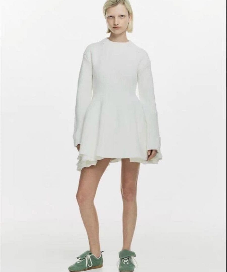 【新品未使用】Bibiy. ニットワンピース ホワイト