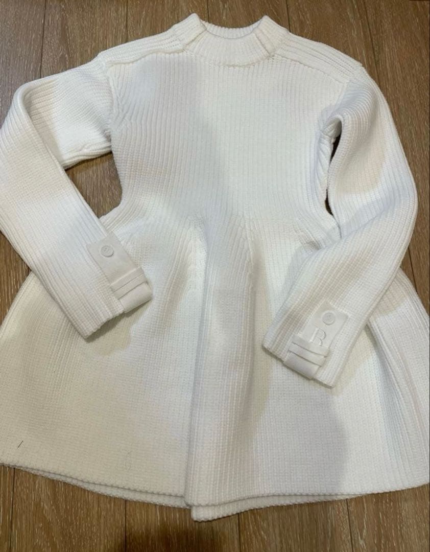 【新品未使用】Bibiy. ニットワンピース ホワイト
