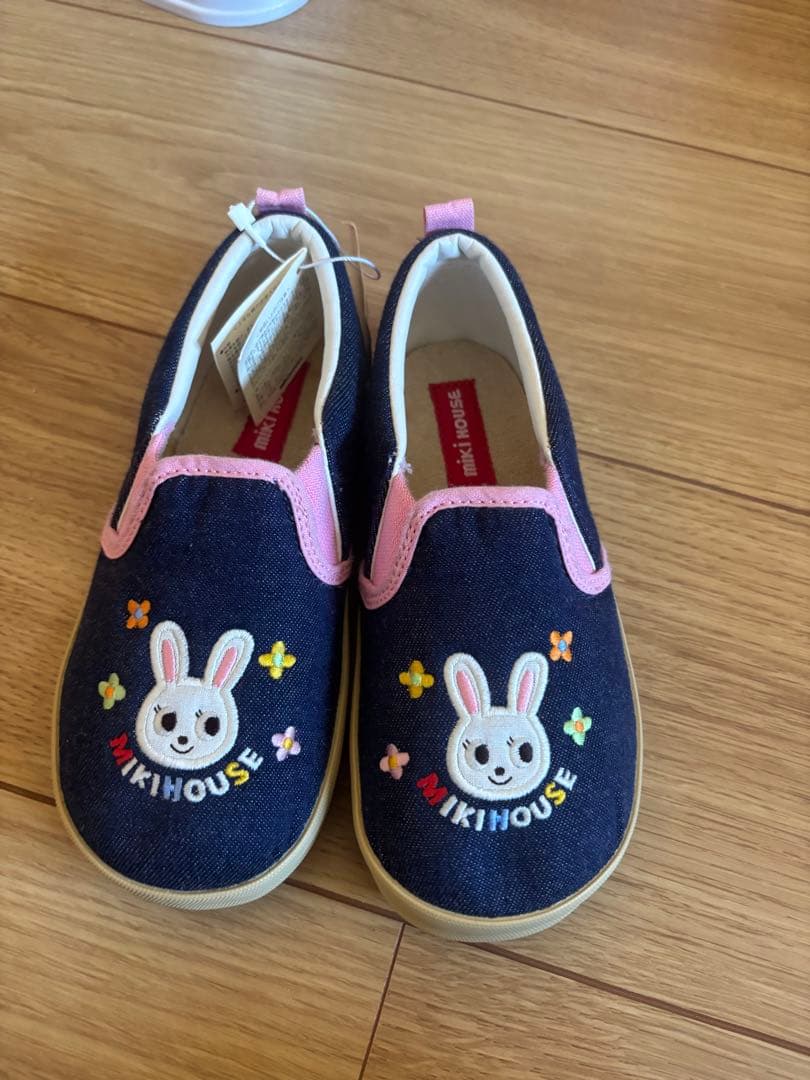 ミキハウス ウサギ刺繍 スリッポン 17cm