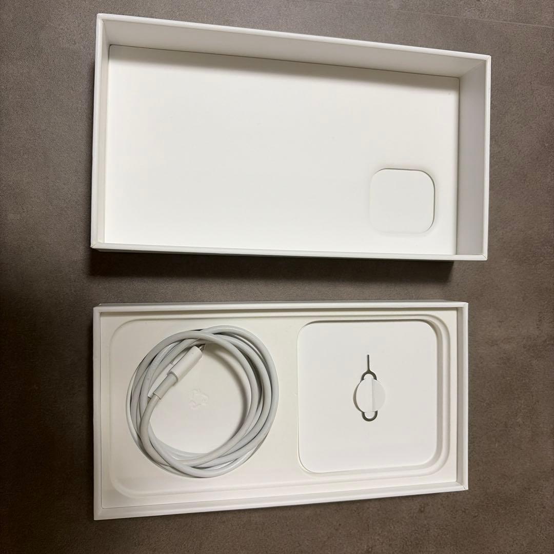 iPhone１２『美品』白＊１２８GB