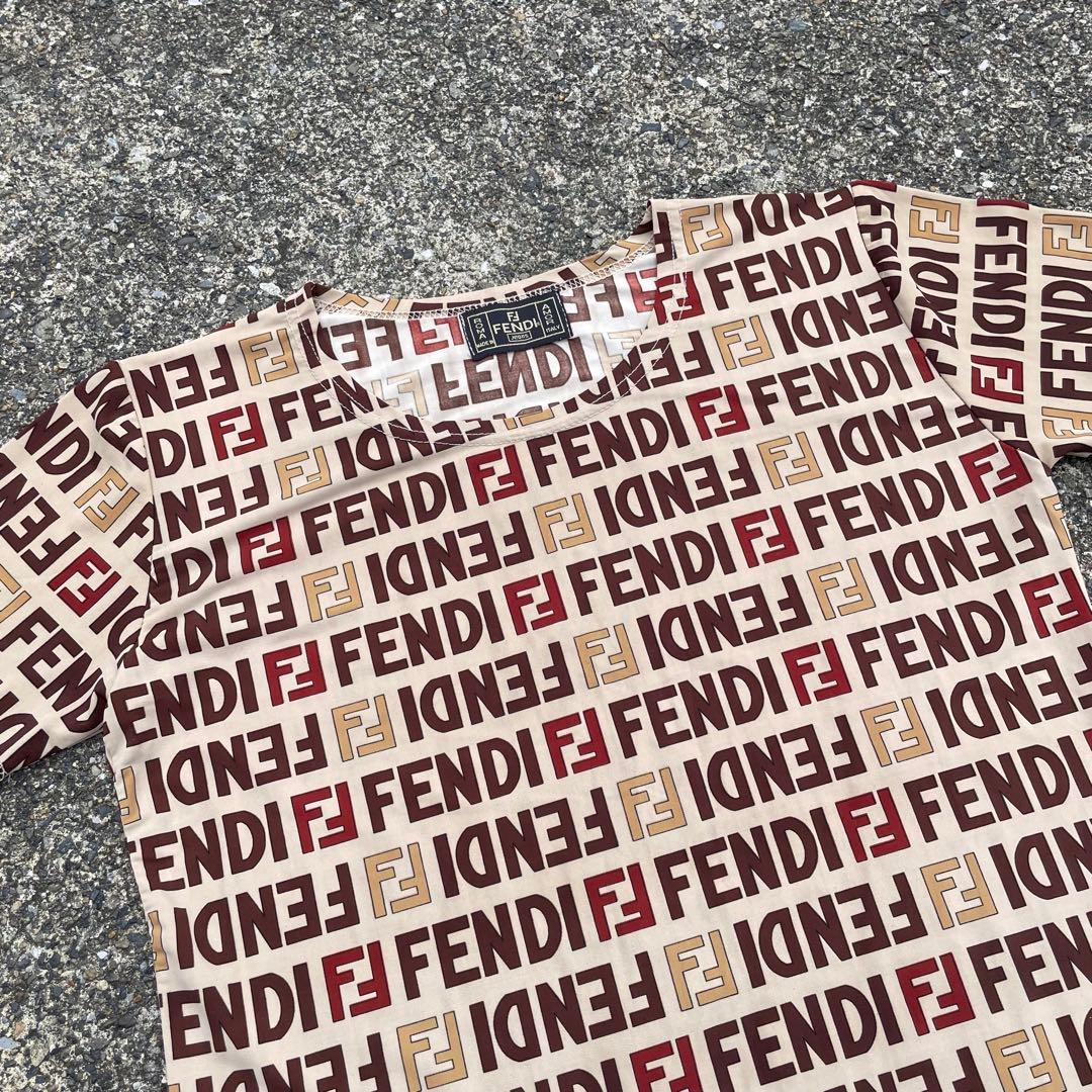 90’s FENDI 総柄　オールドロゴ　Tシャツ