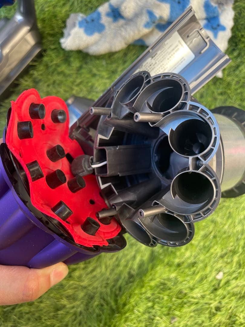 【美品】ダイソン digital slim SV18 スタンド付け