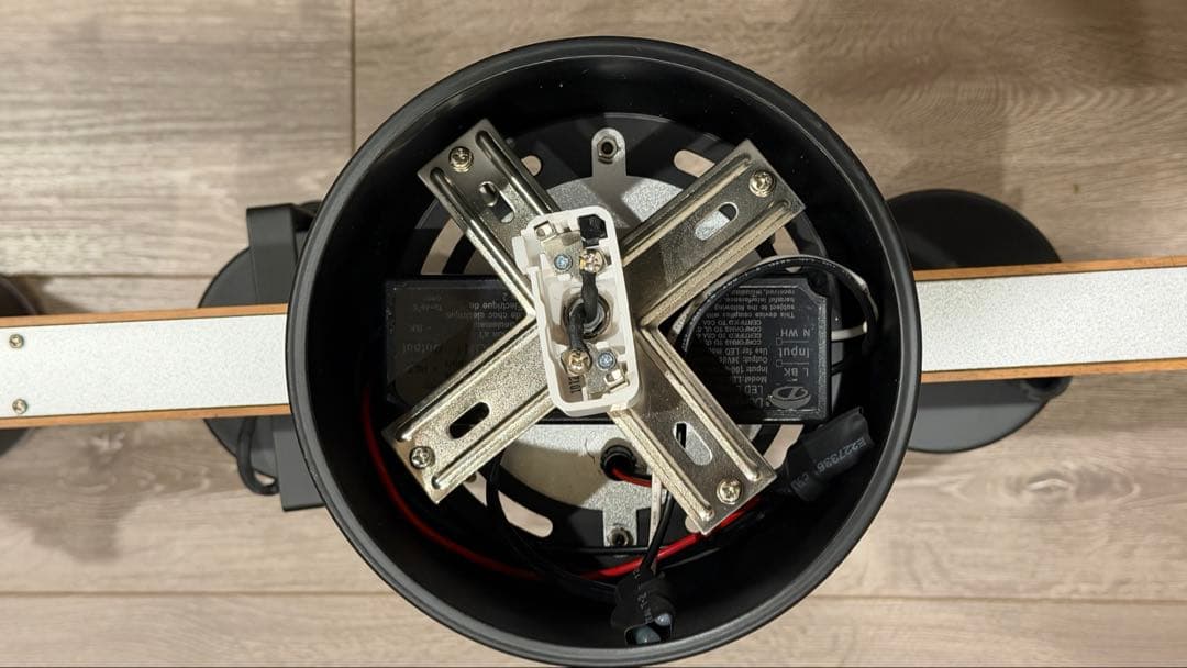 LOWYA LEDスポットライト キラゲット ブラック