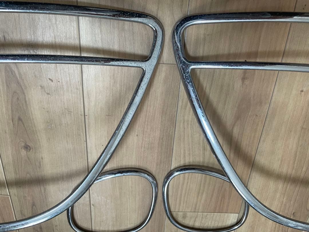 16アリスト　テールランプ