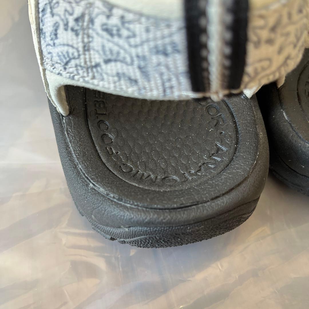 KEEN 防水スポーツサンダル ホワイト/ブラック２８.５cm