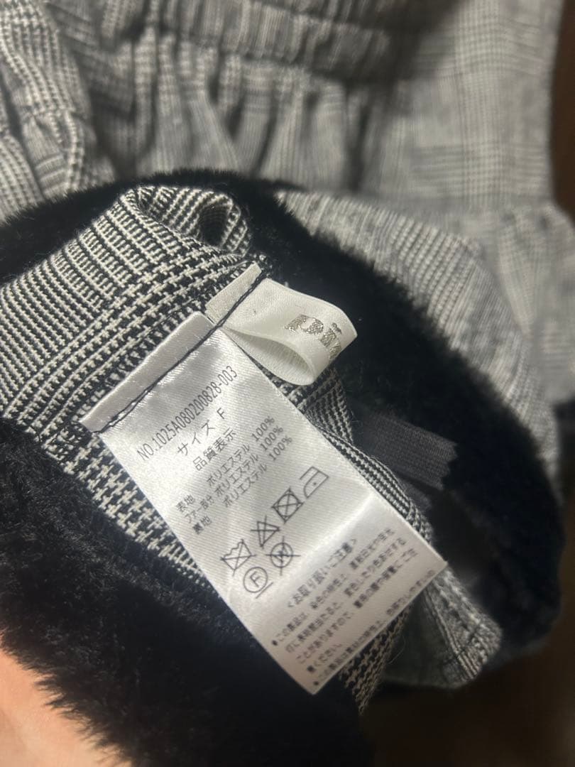 pium ファー付きティアードミニスカート ブラック