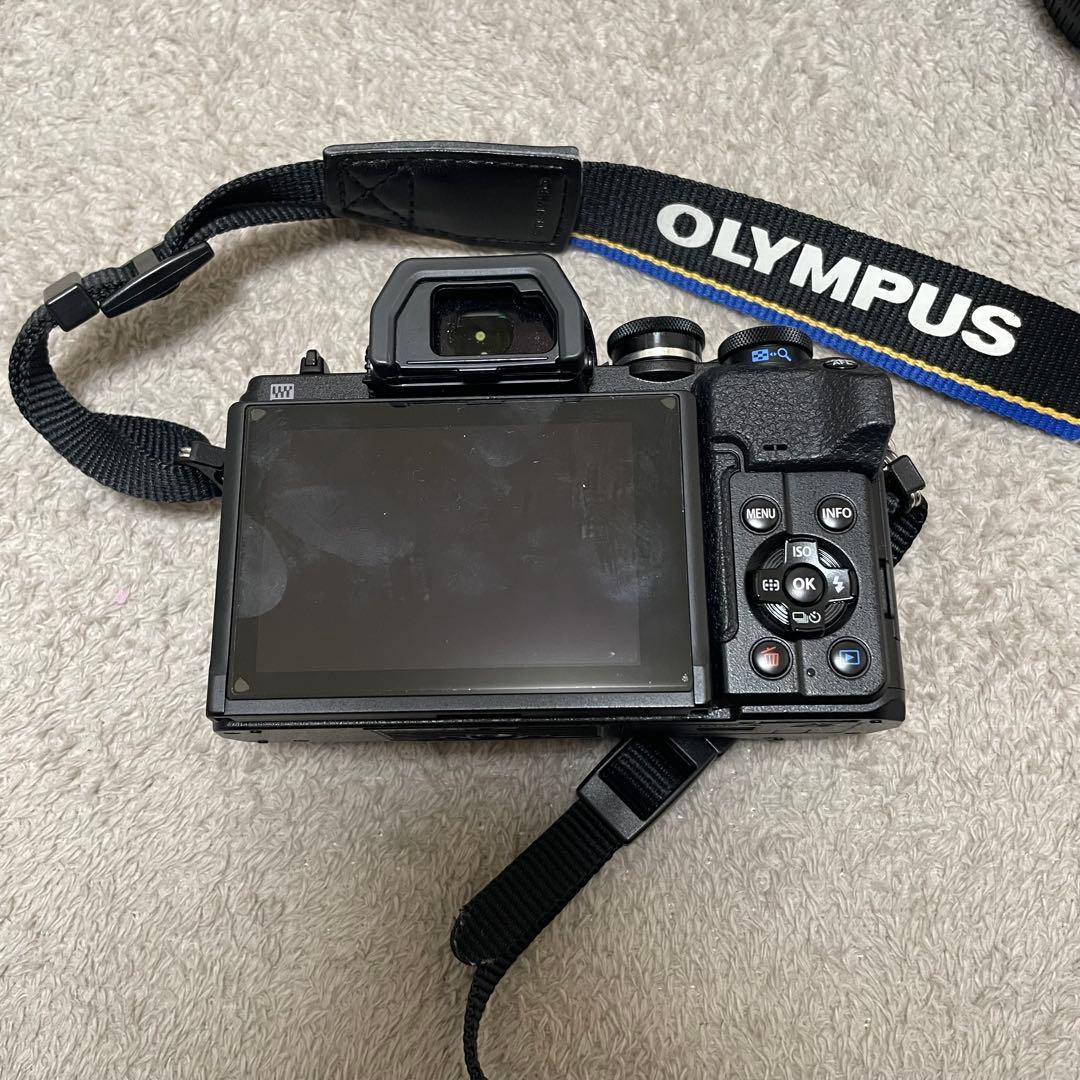 OLYMPUS OM-D E-M10 MarkIV EZダブルズームキット