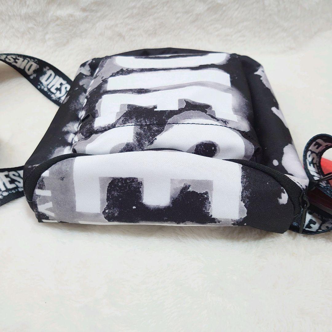 ✨新品✨DIESEL RAVE CROSSBODY ショルダー ボディバッグ