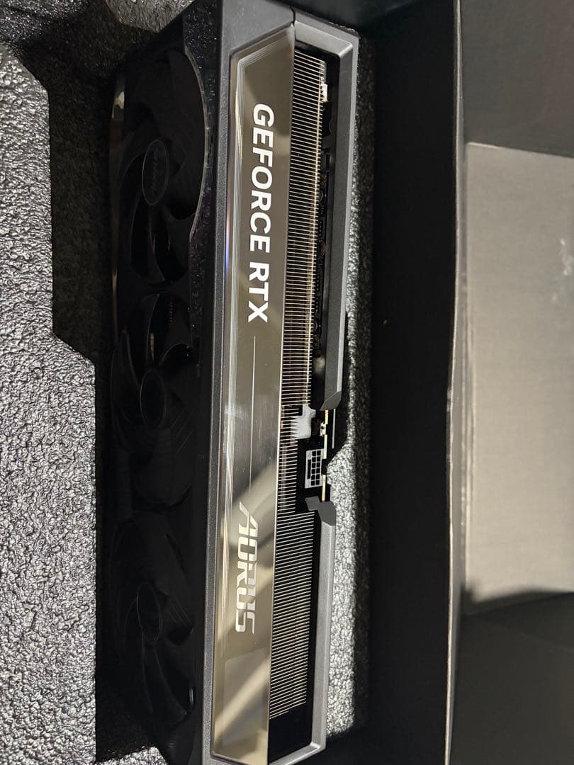 グラフィックボード・グラボ・ビデオカード RTX5090 Gigabyte Aorus master