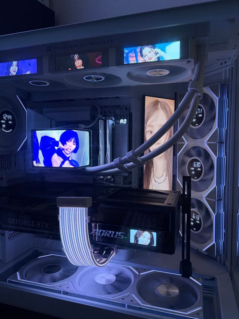 グラフィックボード・グラボ・ビデオカード RTX5090 Gigabyte Aorus master