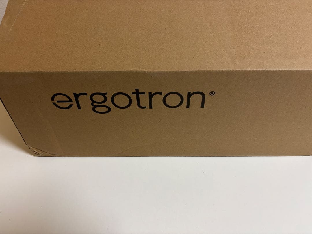 ergotron NXモニターアーム　ホワイト