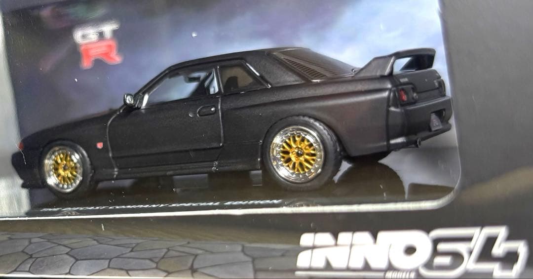 INNO64 日産 スカイライン GT-R R32 マットブラック