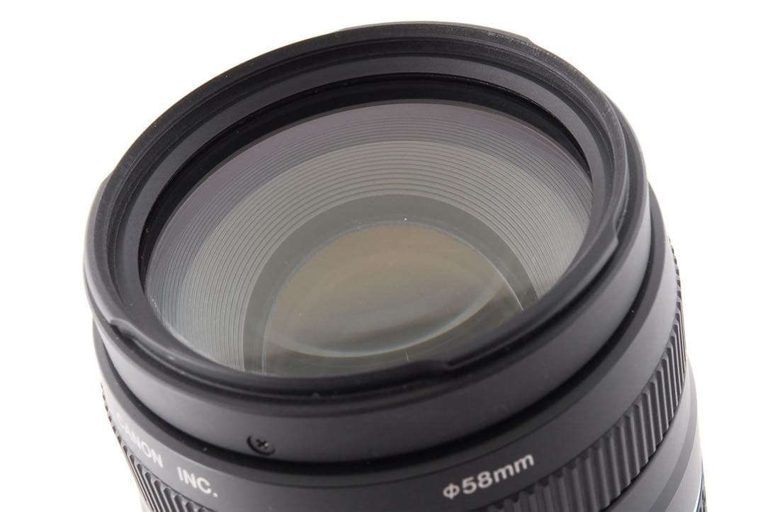 デジタル一眼レフカメラ　望遠レンズ　CANON EF 75-300mm