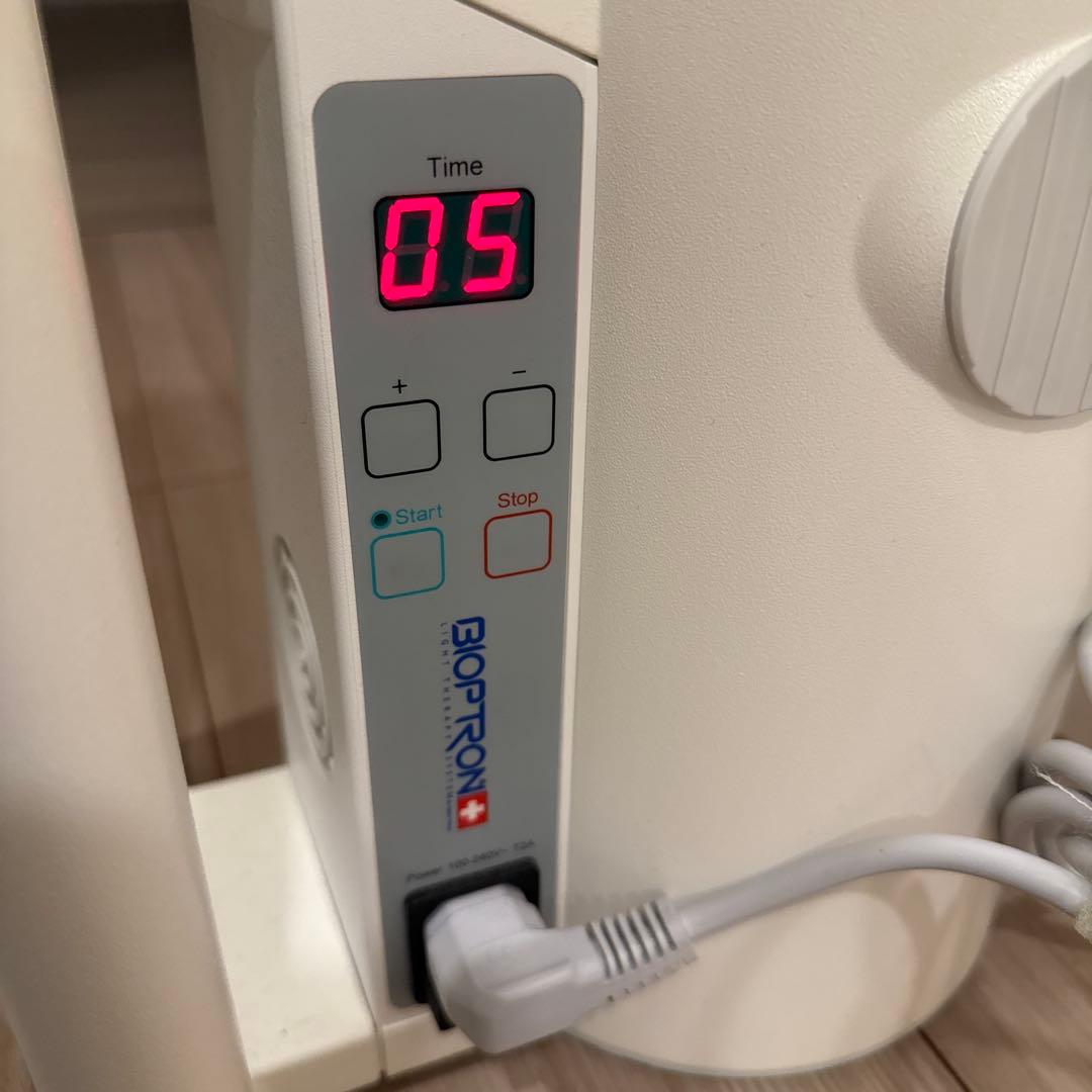 美顔器　バイオプトロン B2 Pro1