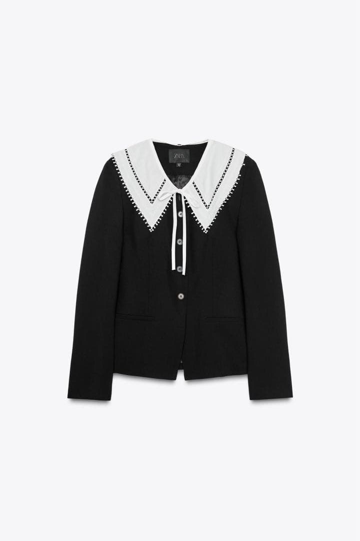 【ZARA】コントラストの効いた取り外し可能なネックブレザー